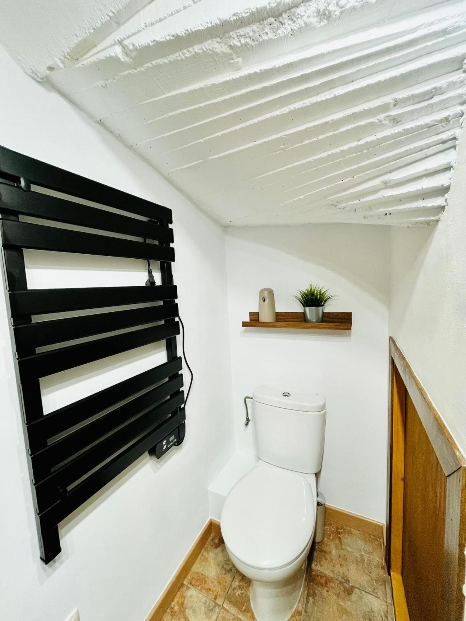 Nuevo Cosy Loft 4Pax Estavar Bagian luar foto