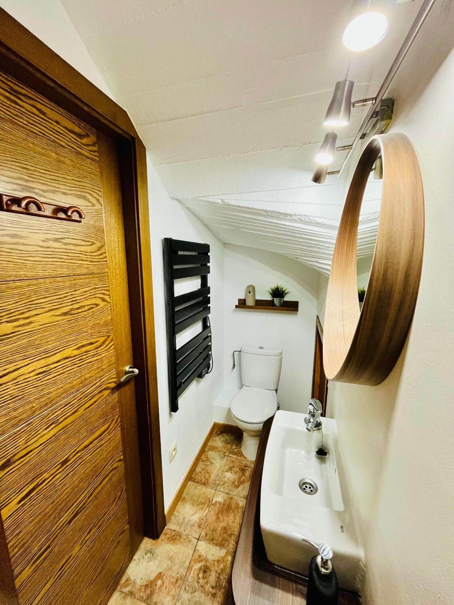 Nuevo Cosy Loft 4Pax Estavar Bagian luar foto